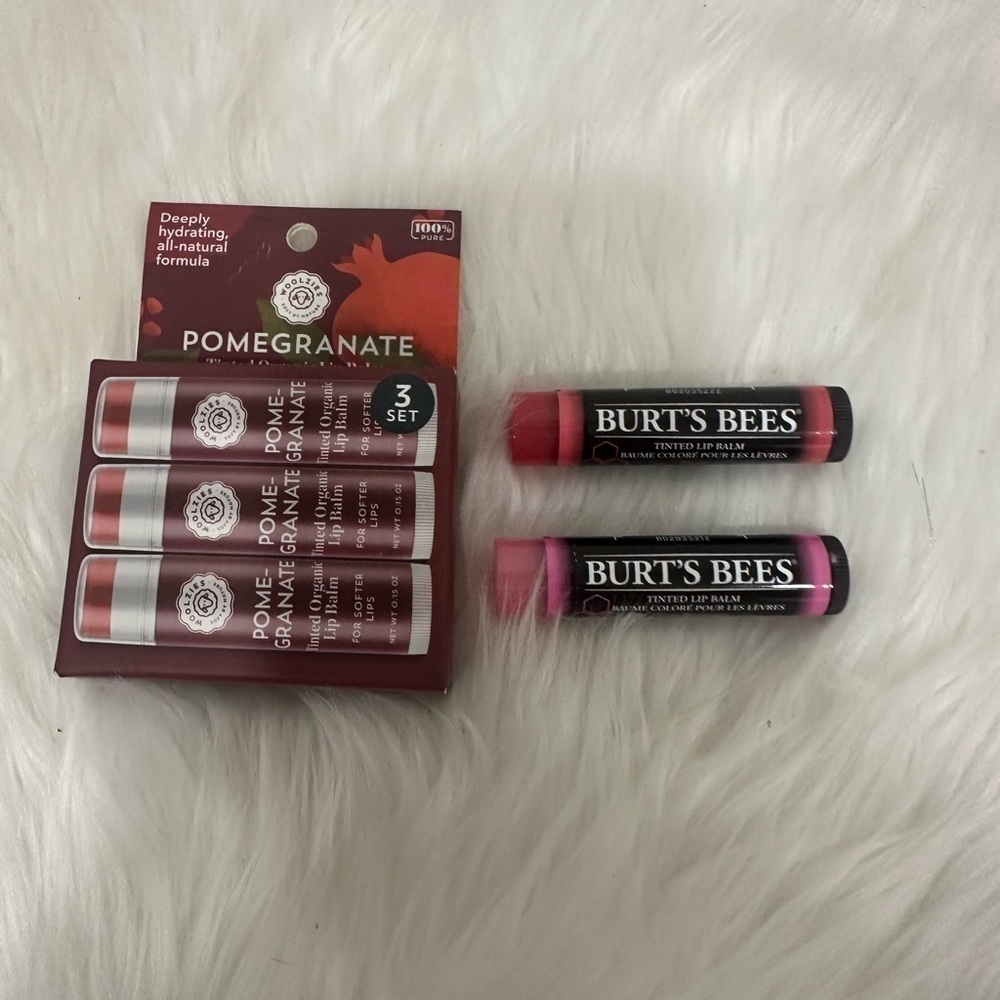 Five new tinted Chapstick tubes NEW